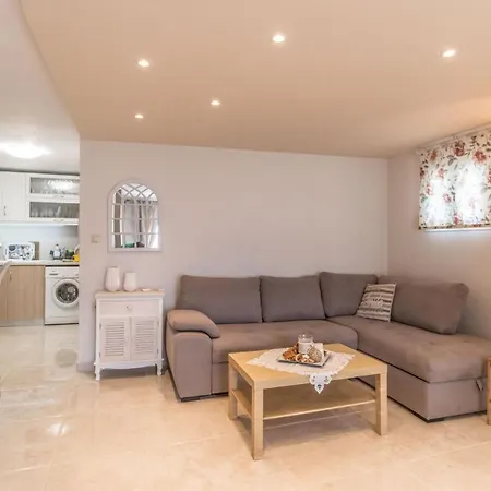 Anastasia Sea View Daire *