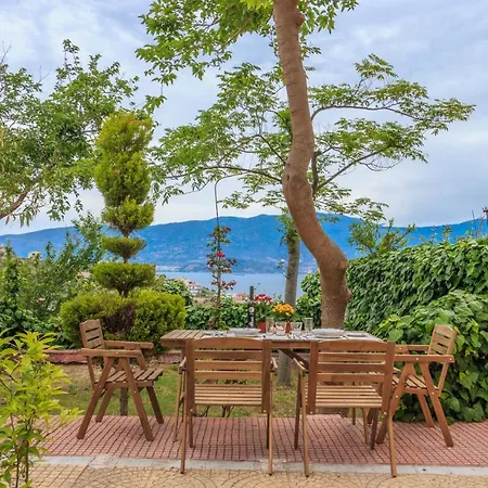 Anastasia Sea View * Golos