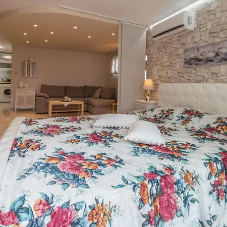 Anastasia Sea View *